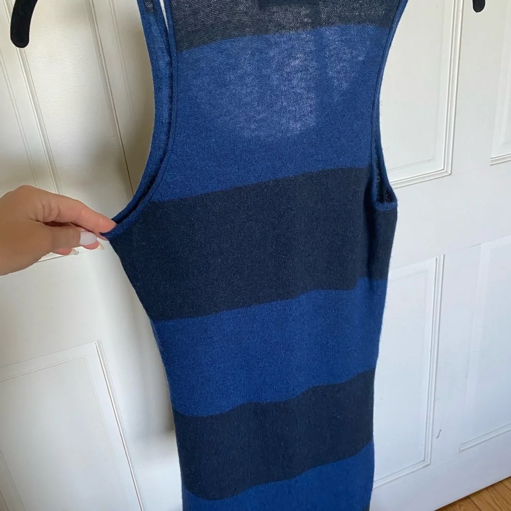 Blue and Black Striped Sleeveless Dress - Picture 4 of 4